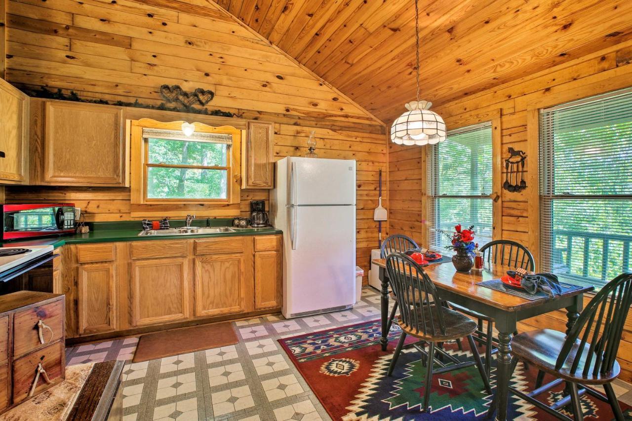 Secluded Studio With Deck About 8 Miles To Beaver Lake! Vila Eureka Springs Exterior foto