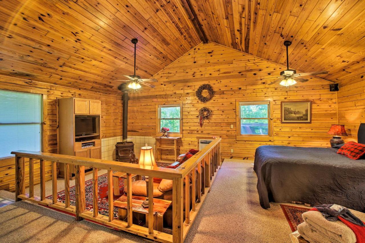 Secluded Studio With Deck About 8 Miles To Beaver Lake! Vila Eureka Springs Exterior foto